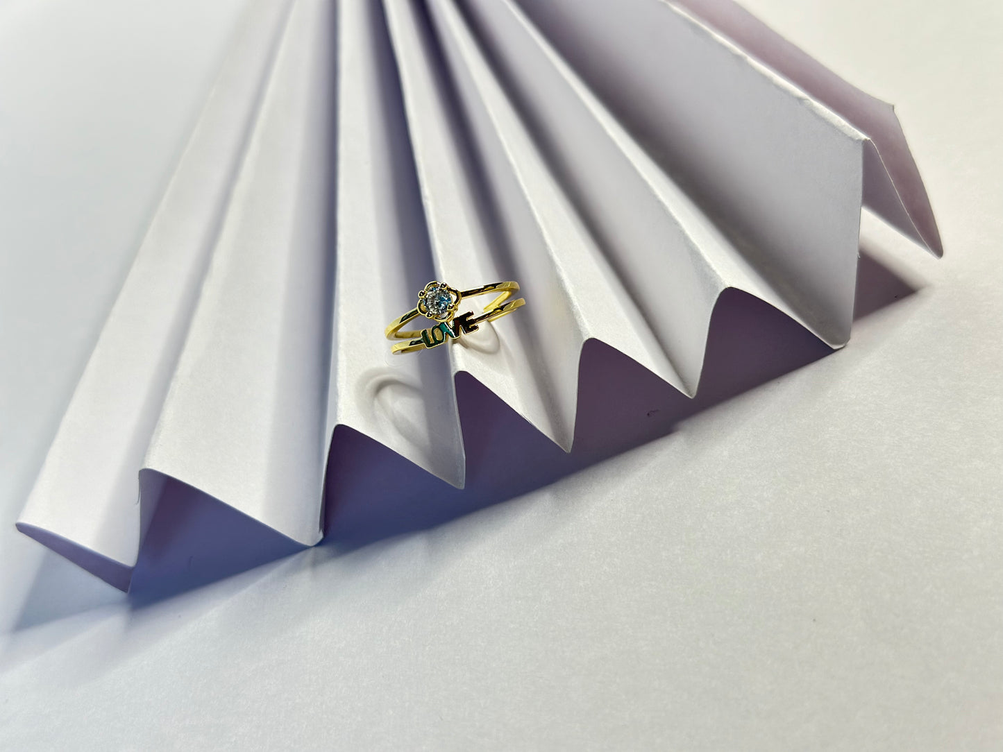 Elegant Gold-Plated Love Ring