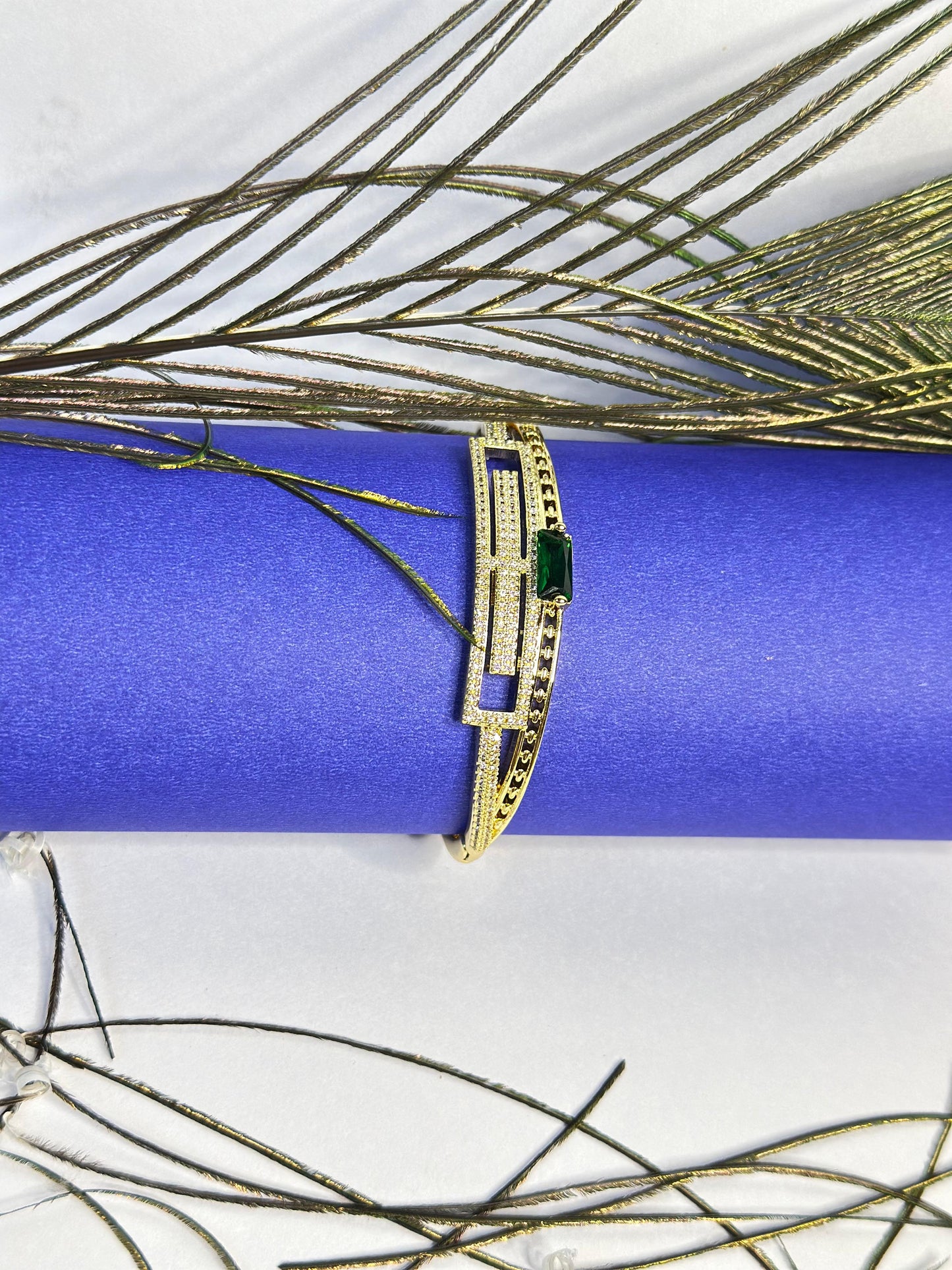Emerald Glow Bracelet